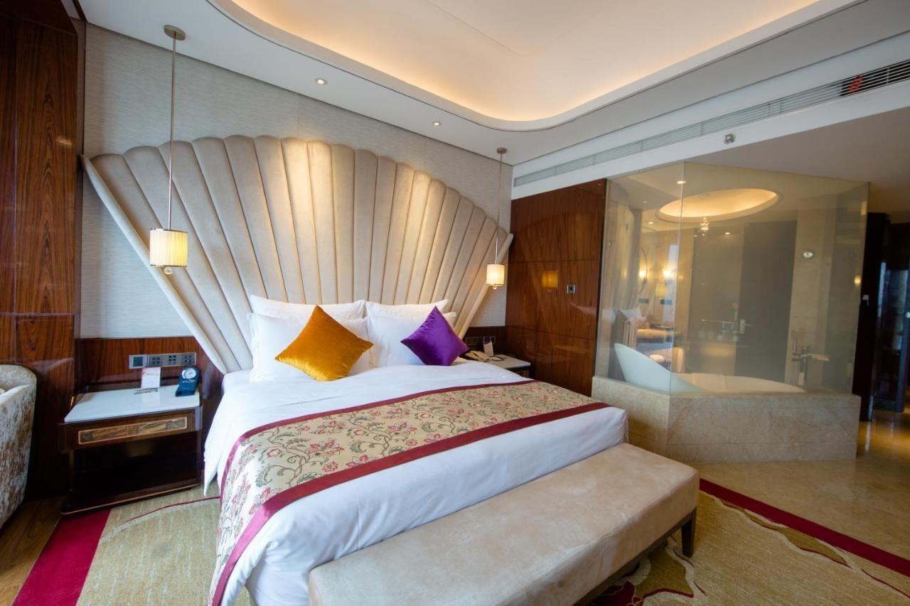 Chengdu Cynn Hotel Экстерьер фото