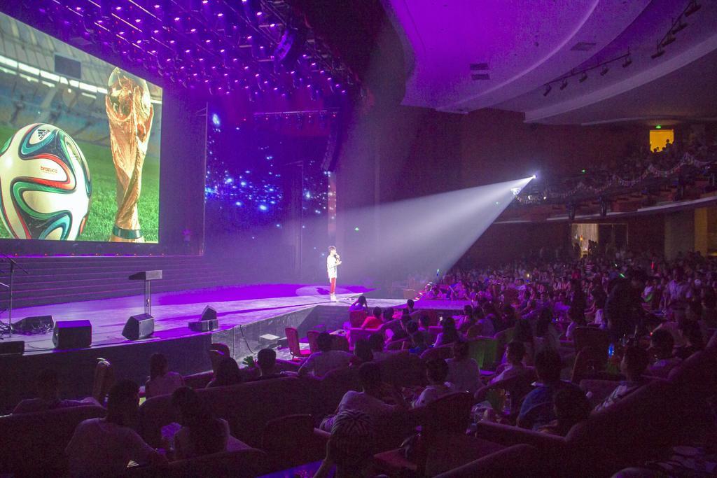 Chengdu Cynn Hotel Экстерьер фото