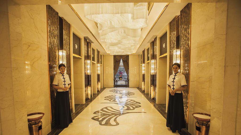 Chengdu Cynn Hotel Экстерьер фото