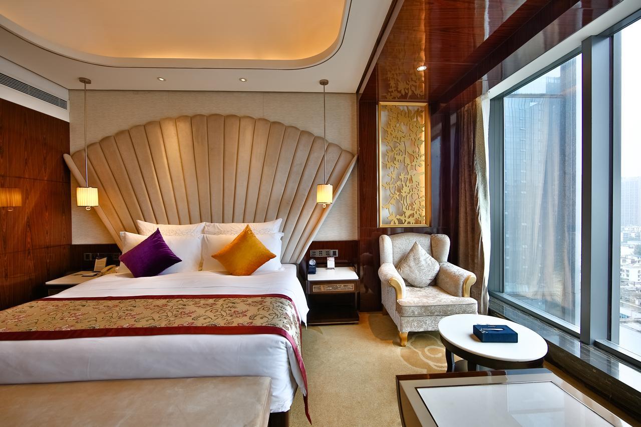 Chengdu Cynn Hotel Экстерьер фото