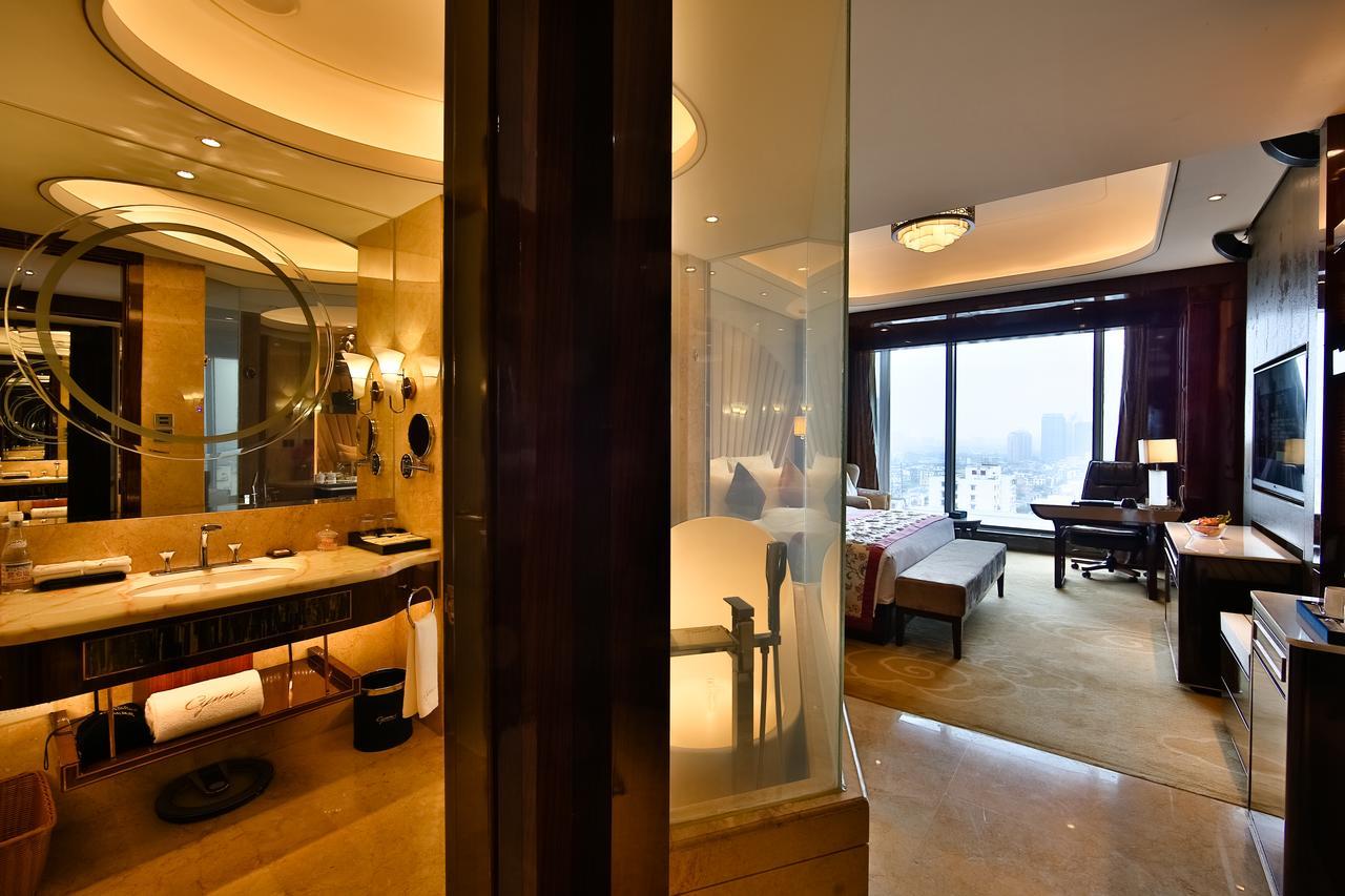 Chengdu Cynn Hotel Экстерьер фото