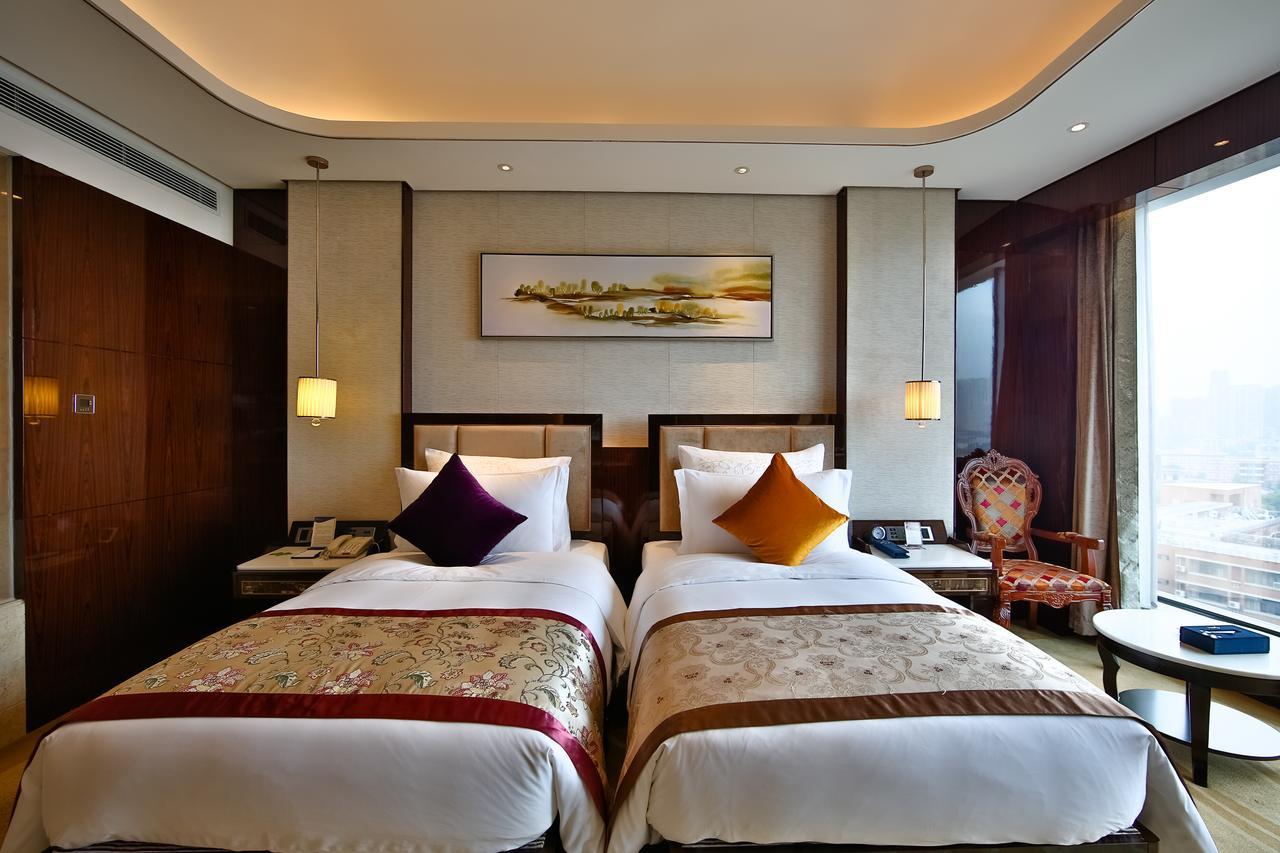 Chengdu Cynn Hotel Экстерьер фото