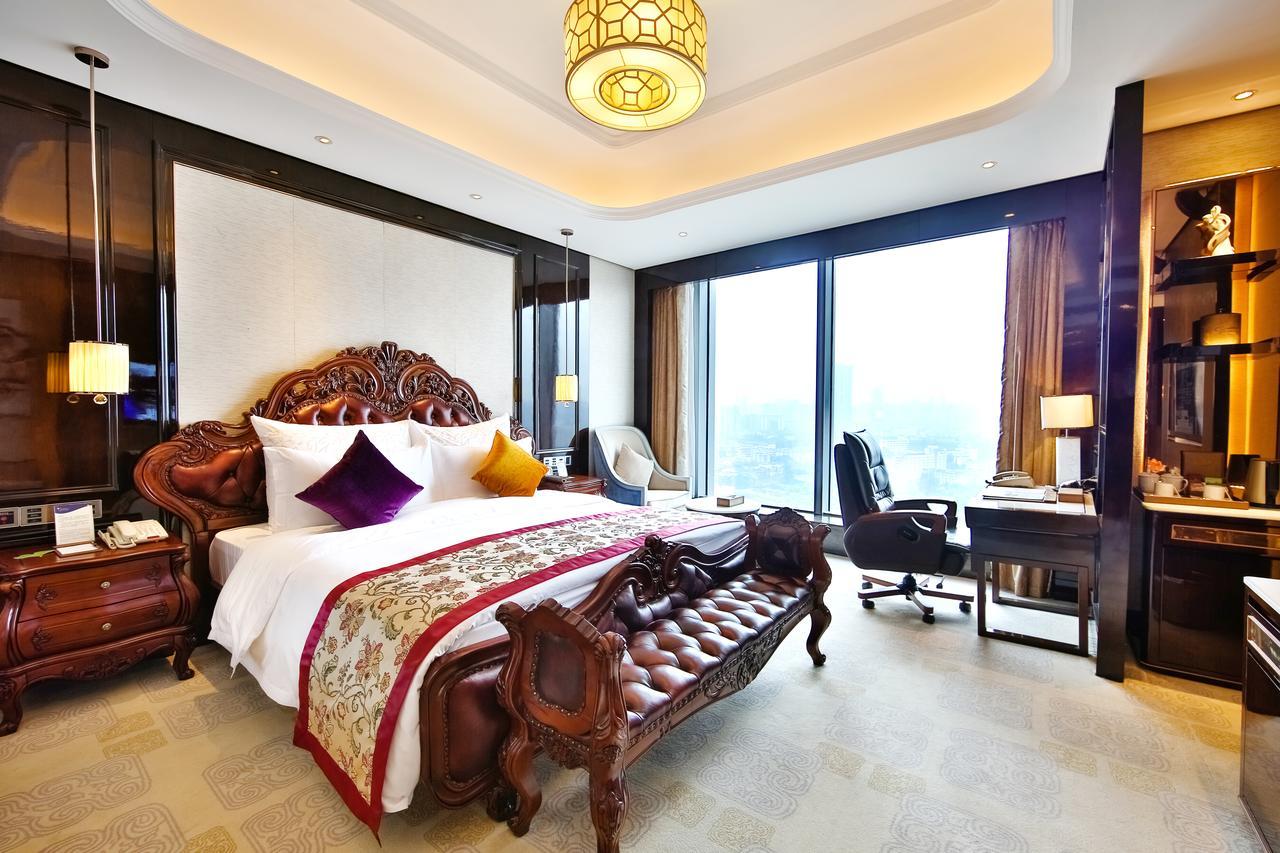 Chengdu Cynn Hotel Экстерьер фото
