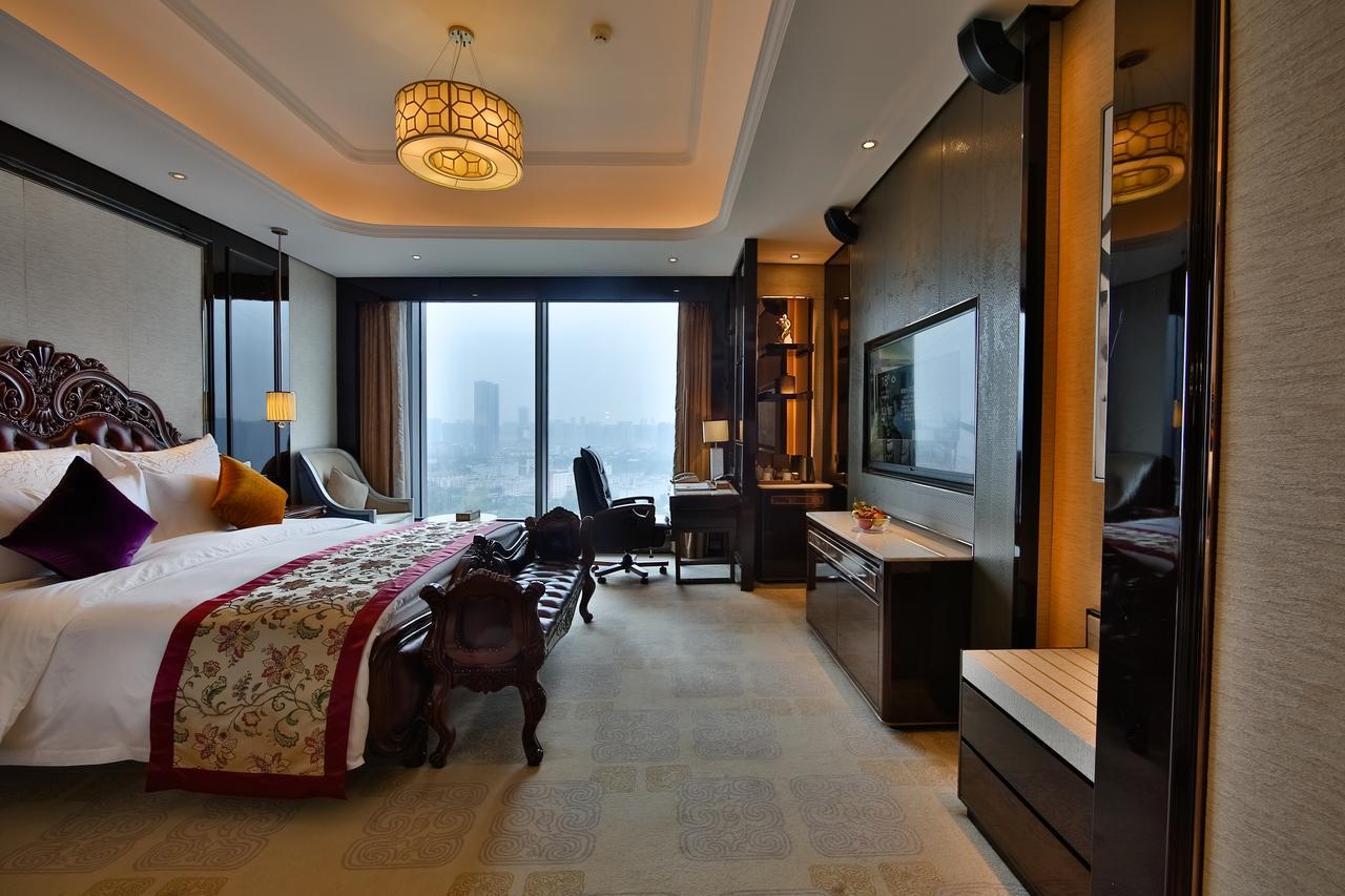 Chengdu Cynn Hotel Экстерьер фото