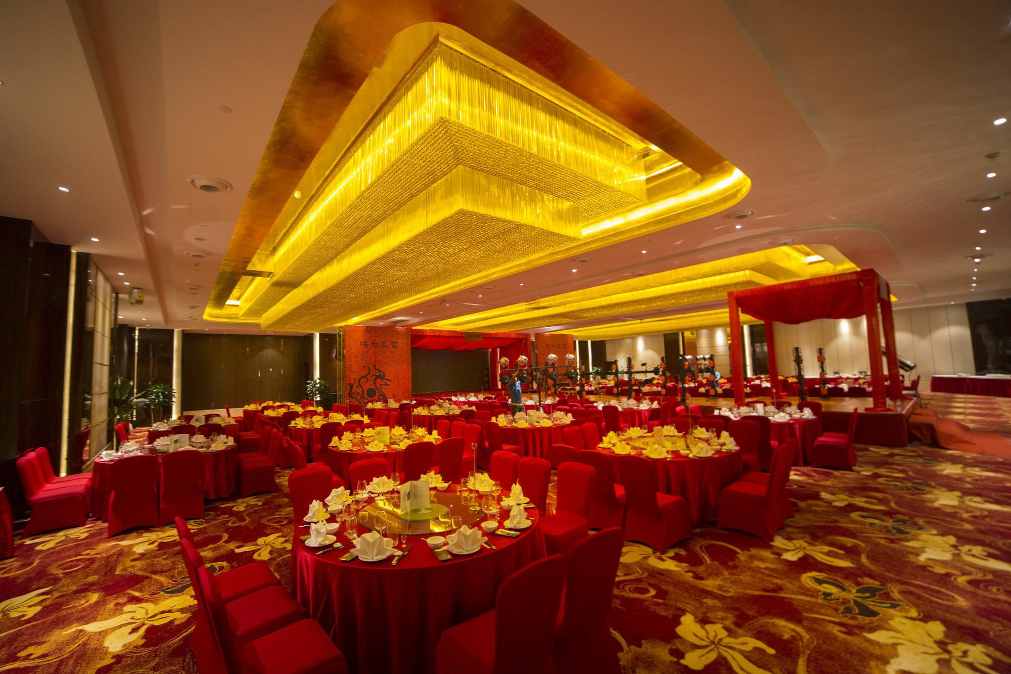 Chengdu Cynn Hotel Экстерьер фото